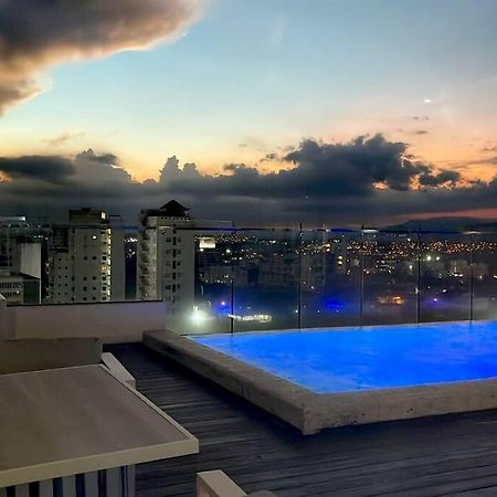 Suites Room Soha II Сантьяго-де-лос-Трейнта-Кабальєрос Екстер'єр фото