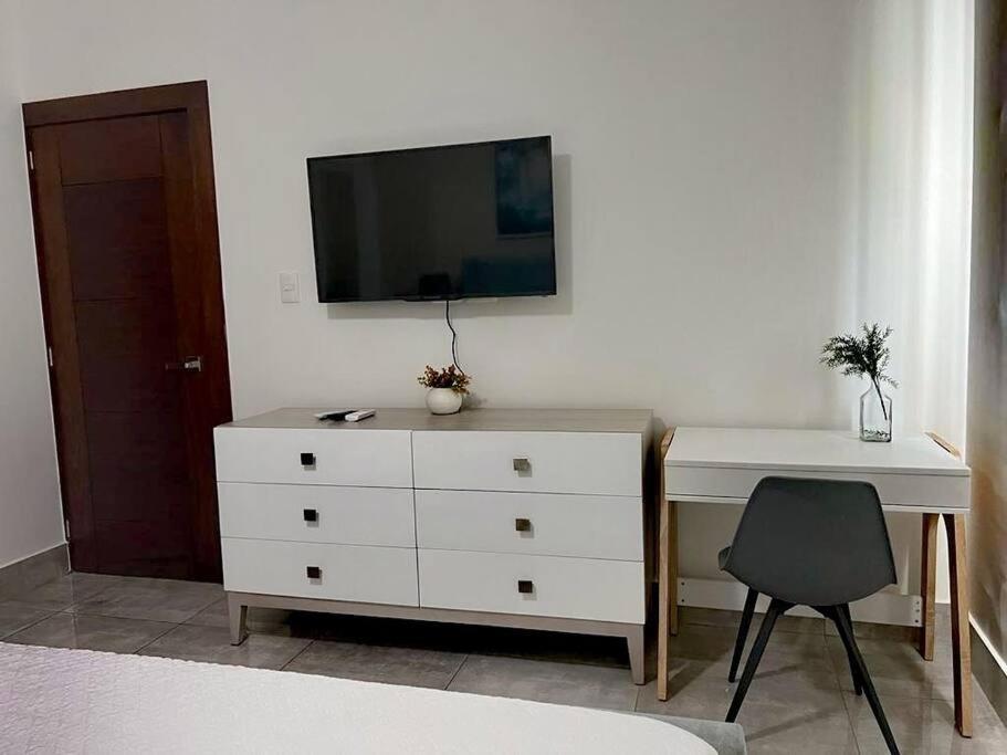Suites Room Soha II Сантьяго-де-лос-Трейнта-Кабальєрос Екстер'єр фото