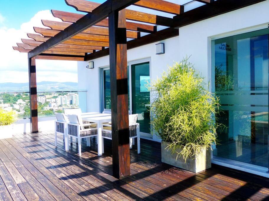 Suites Room Soha II Сантьяго-де-лос-Трейнта-Кабальєрос Екстер'єр фото
