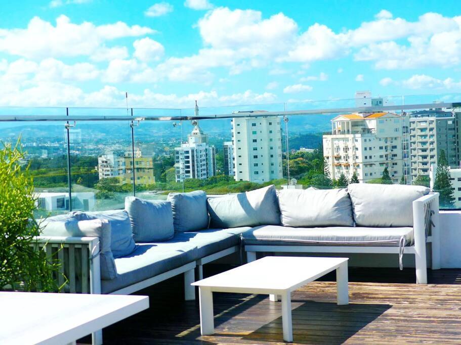 Suites Room Soha II Сантьяго-де-лос-Трейнта-Кабальєрос Екстер'єр фото